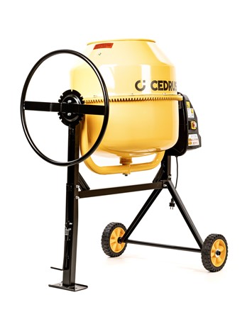 Profesjonalna betoniarka elektryczna Cedrus BT220 o pojemności 220L z żeliwnym wieńcem i kołem przechyłu