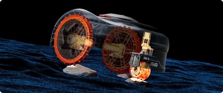 Robot koszący Segway Navimow i210 AWD podczas pracy na trawniku