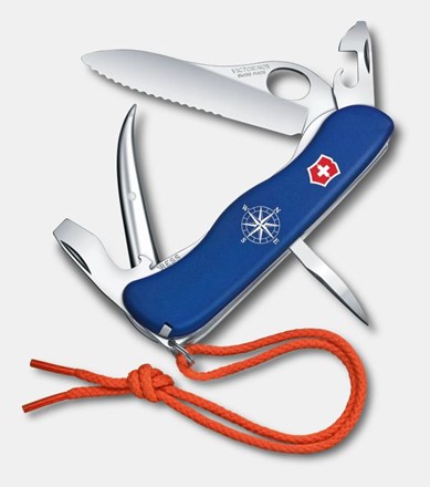 Scyzoryk Victorinox Skipper Pro z niebieską rękojeścią, piłą do drewna, śrubokrętem i smyczą w kolorze pomarańczowym.