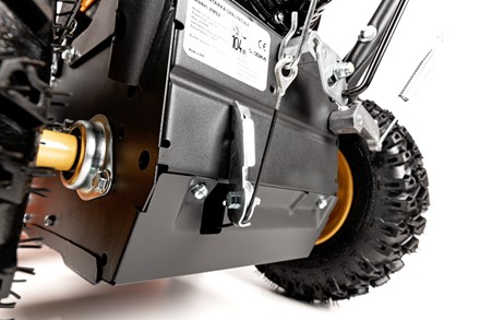 Wielofunkcyjna zamiatarka spalinowa Cedrus ZM02 z regulowaną szczotką i silnikiem Loncin