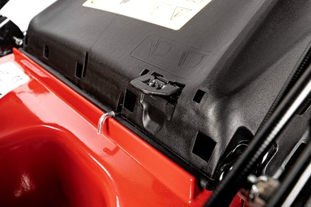 Kosiarka spalinowa z napędem CEDRUS KS53S-H AL z odporną na korozję obudową aluminiową i silnikiem Honda GCV200