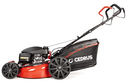 Kosiarka spalinowa z napędem CEDRUS KS51S-H z silnikiem Honda GCV200, stalową obudową 51 cm i koszem 65 litrów