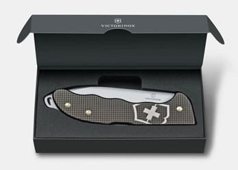 Scyzoryk Hunter Pro Alox Limited Edition 2022  Victorinox Szary