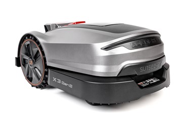 Robot koszący Sunseeker Elite X3 Gen 2 pracujący w ogrodzie bez przewodu ograniczającego.