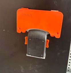 Uchwyt do wieszania przystawki trawy/żywopłotu 3D