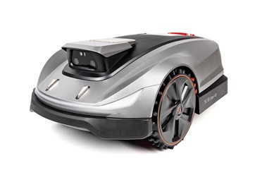  Robot koszący Sunseeker Elite X5 Gen 2 AWD pracujący na stromym zboczu.