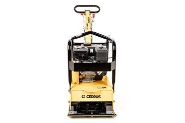 Dwukierunkowa zagęszczarka spalinowa Cedrus ZG06 122kg z widocznym mechanizmem rewersu i kołami