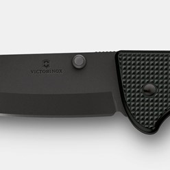 Scyzoryk Victorinox Evoke BS Alox z czarną rękojeścią i czarnym ostrzem, zwycięzca Red Dot 2023