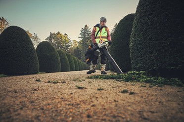 odkurzacz ogrodowy SHA 140