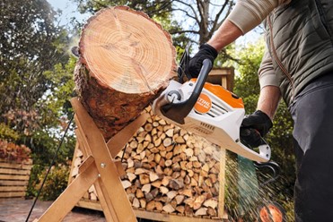 Pilarka akumulatorowa STIHL MSA 80 C-B z akumulatorem AK 30 S i ładowarką AL 101