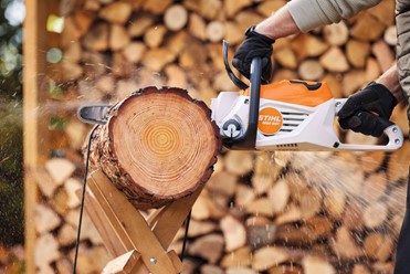 Pilarka akumulatorowa STIHL MSA 80 C-B z akumulatorem AK 30 S i ładowarką AL 101