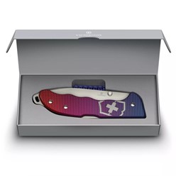 Scyzoryk Victorinox Evoke Alox w niebieskiej rękojeści, z ostrzem ze stali nierdzewnej, zwycięzca w konkursie Red Dot 2023, z zawieszką z paracordu.