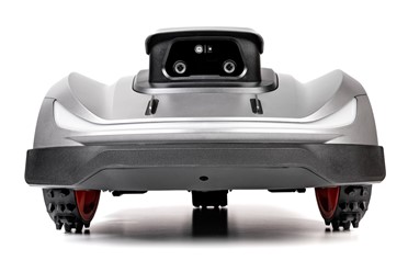  Robot koszący Sunseeker Elite X5 Gen 2 AWD pracujący na stromym zboczu.